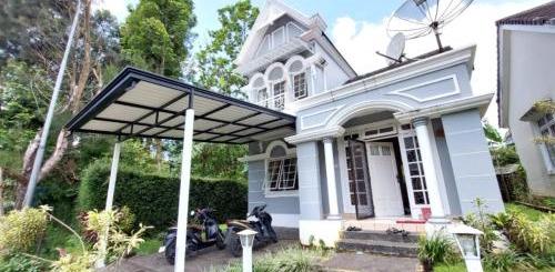 Winter <b>Rentals</b> in Cipanas, ID | <b>Vacation Cottage</b>