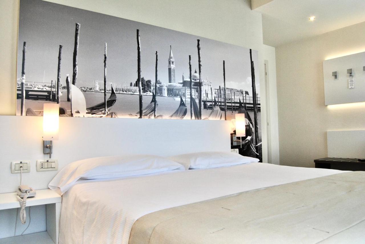 Comfort Double or Twin Room Balcony