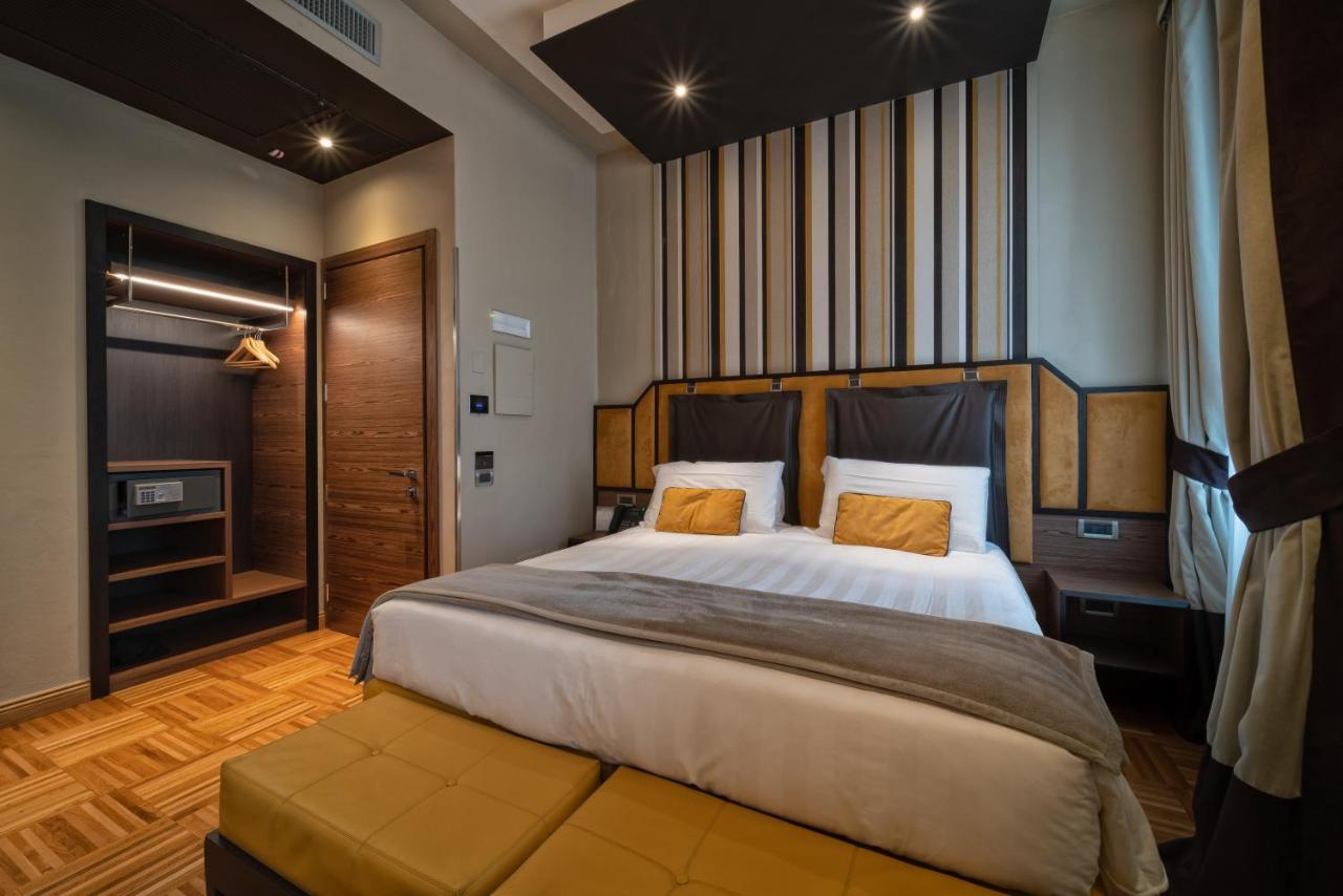 Deluxe Double or Twin Room City View