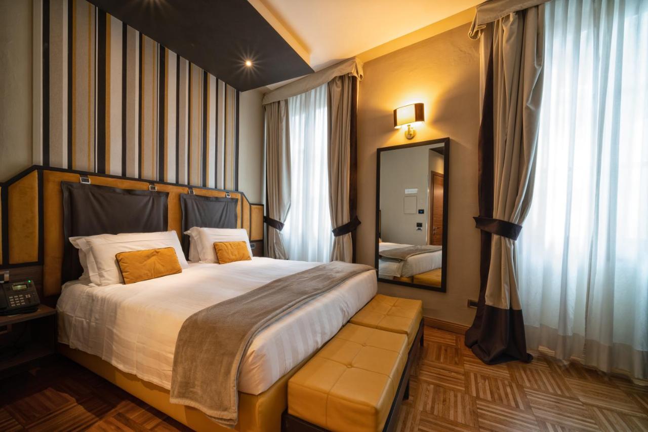 Deluxe Double or Twin Room City View