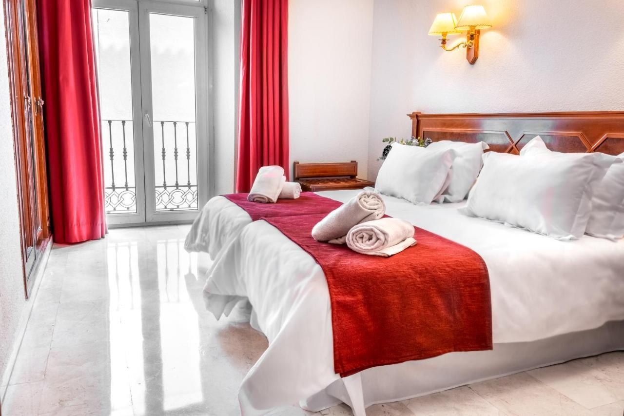 Double or Twin Room,1272848995:JPEG