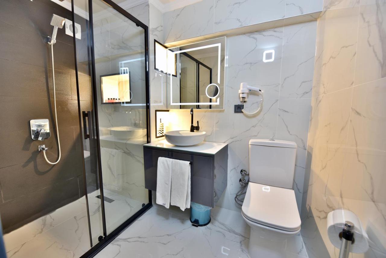 Deluxe Triple Room Sea View