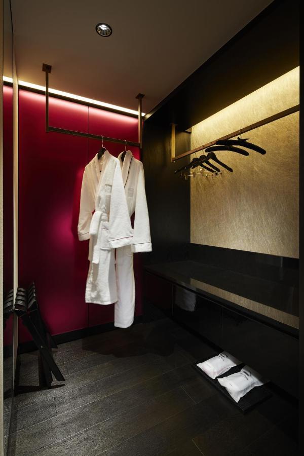 Fauchon Suite King with Mountain View and Lounge Access