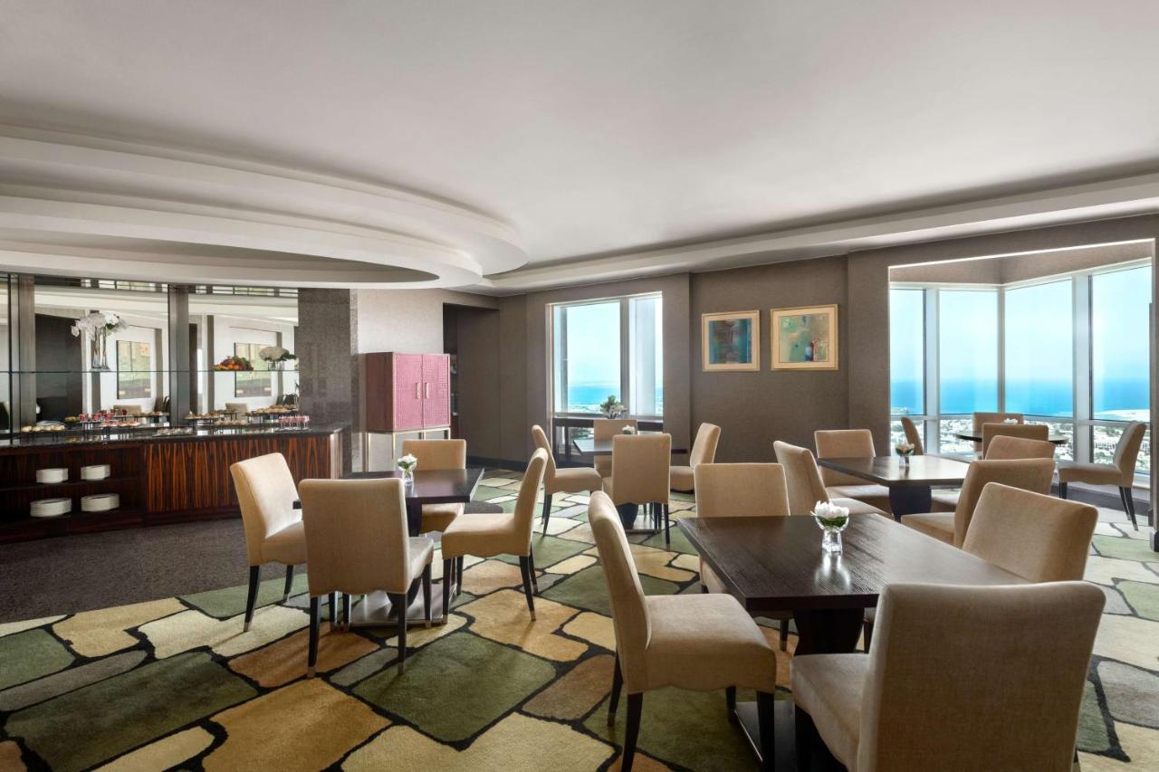 Horizon Premier Kamer - Toegang tot de Lounge, Inclusief Afternoon Tea, De Hele Dag Door Frisdrank, Avondcocktails en Canapés