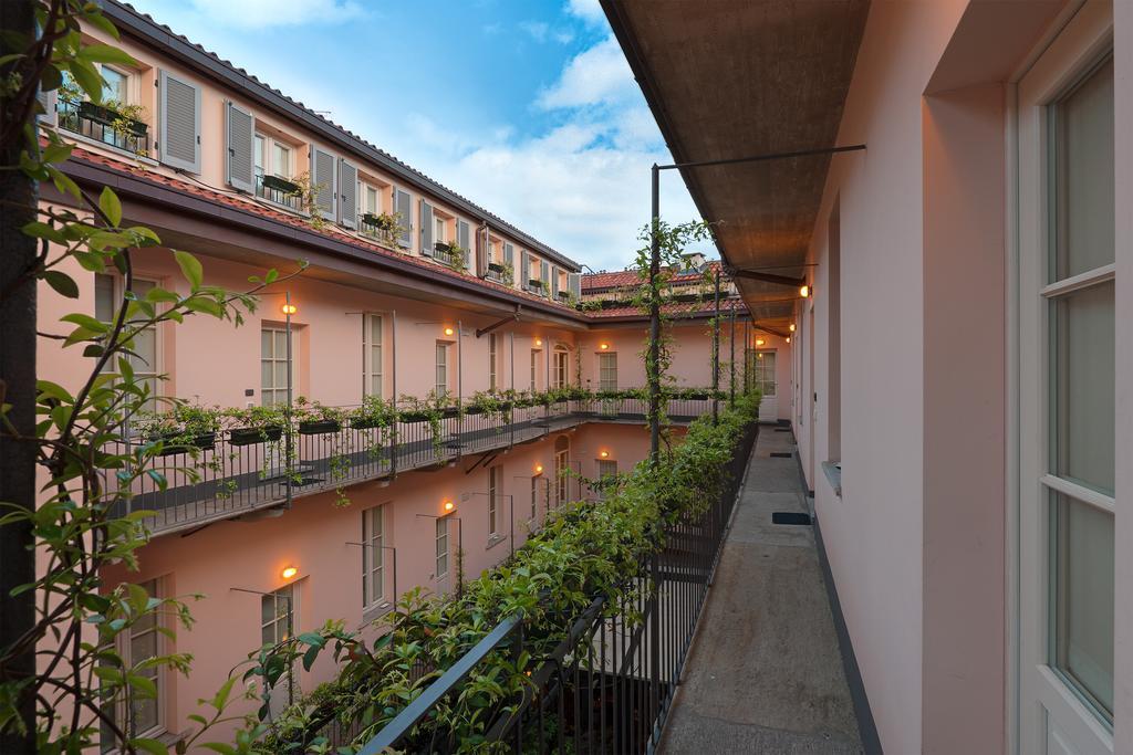 Double or Twin Room Courtyard View