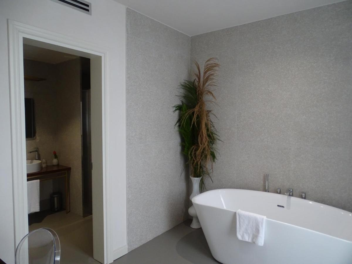 Junior Suite Balcony