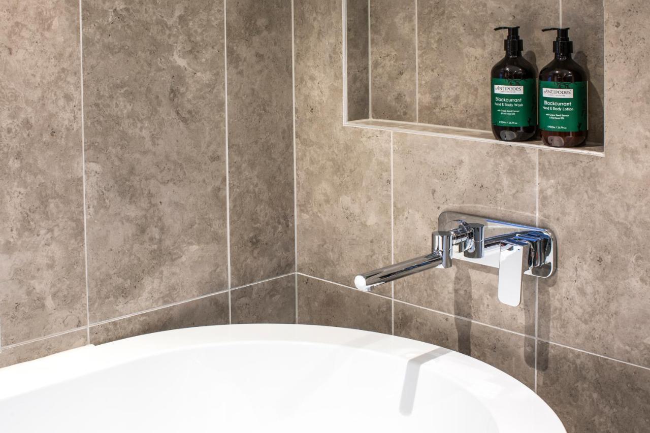 One-Bedroom Suite with River View,1277415976:JPEG