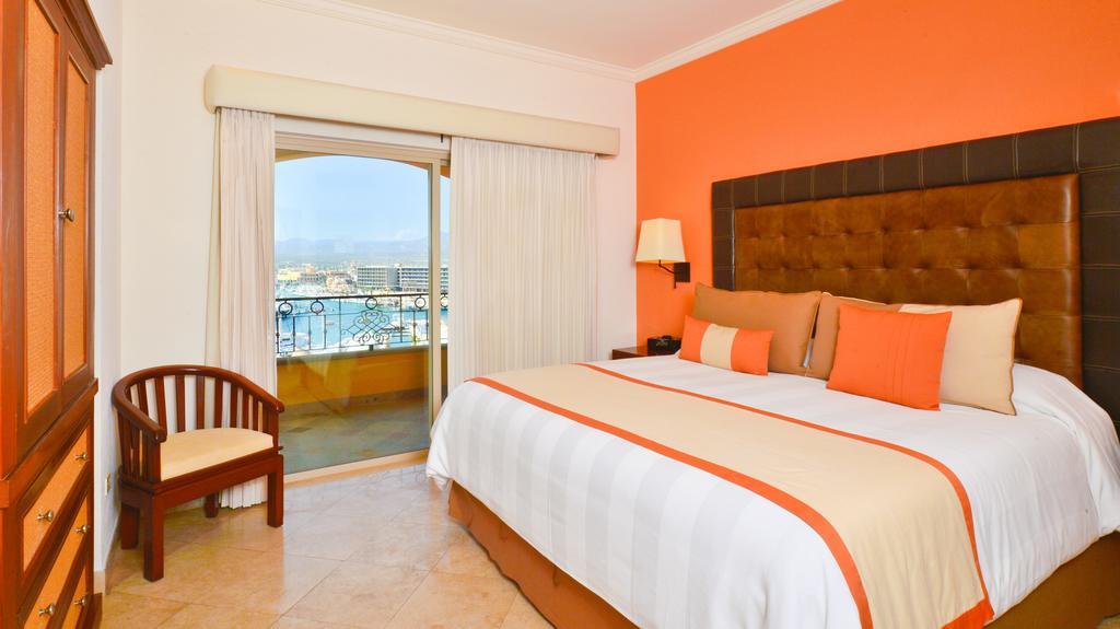 Master Suite,845689409:JPEG