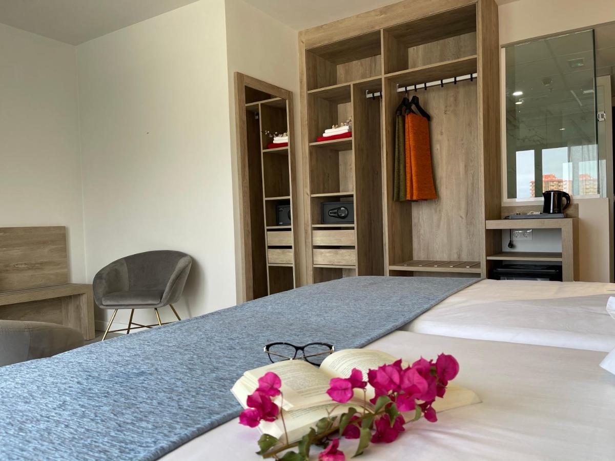 Double Room Mountain View
