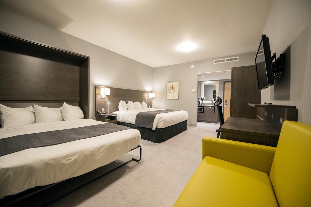 Superior King Room