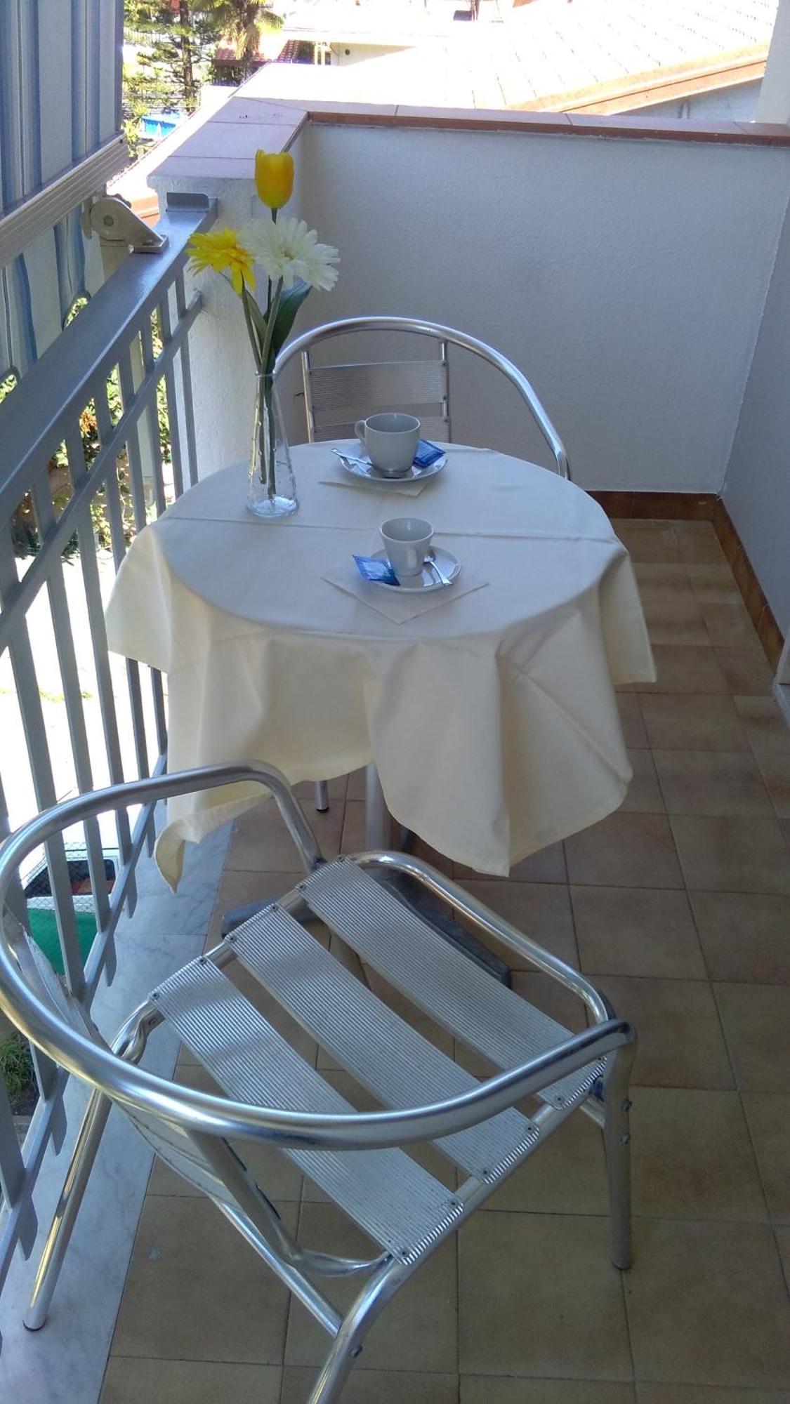 Double or Twin Room Balcony