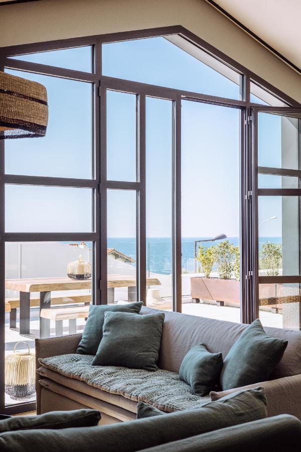 Panorama Suite mit Terrasse und seitlichem Meerblick