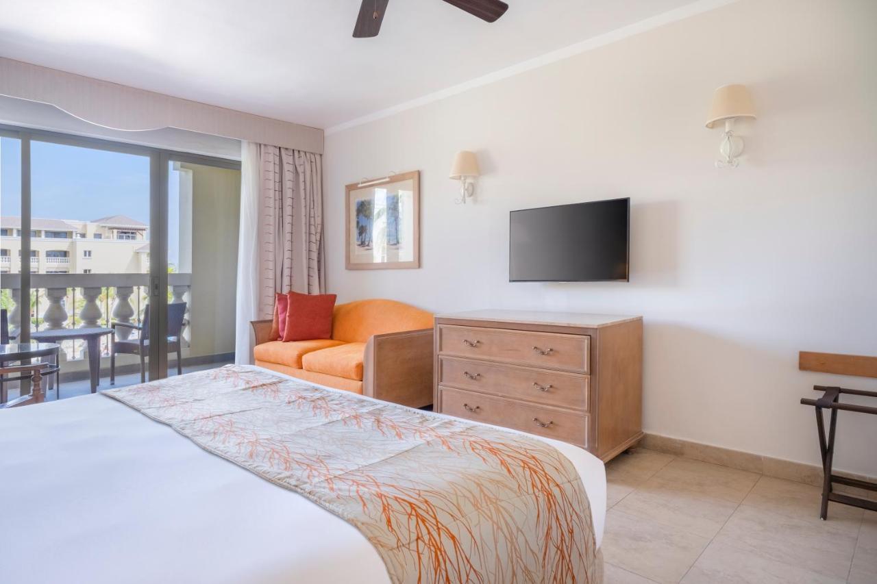 Habitación Premium con vistas a la piscina