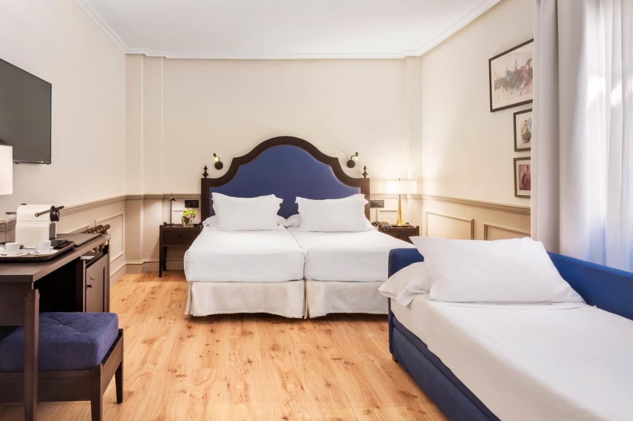 Triple Room (2 Adults + 1 Child),1149294733:JPEG