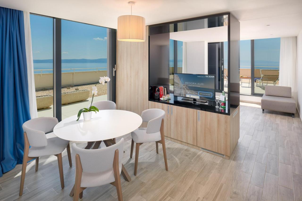 Suite Superior con balcón superior y vistas al mar