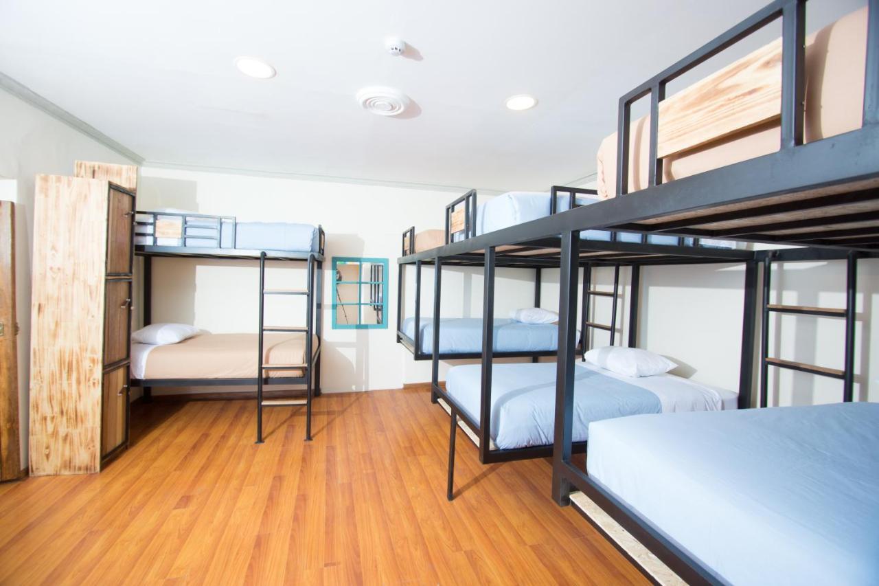 Bett im 8-Bett-Schlafsaal