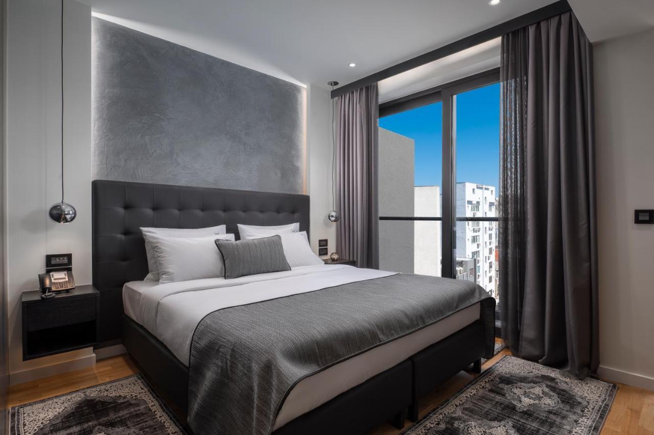 Deluxe Room,1593889517:JPEG