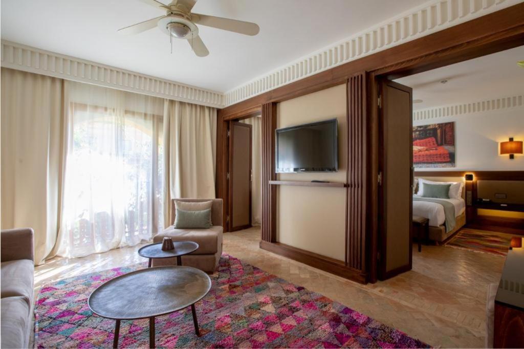 Mini Suite