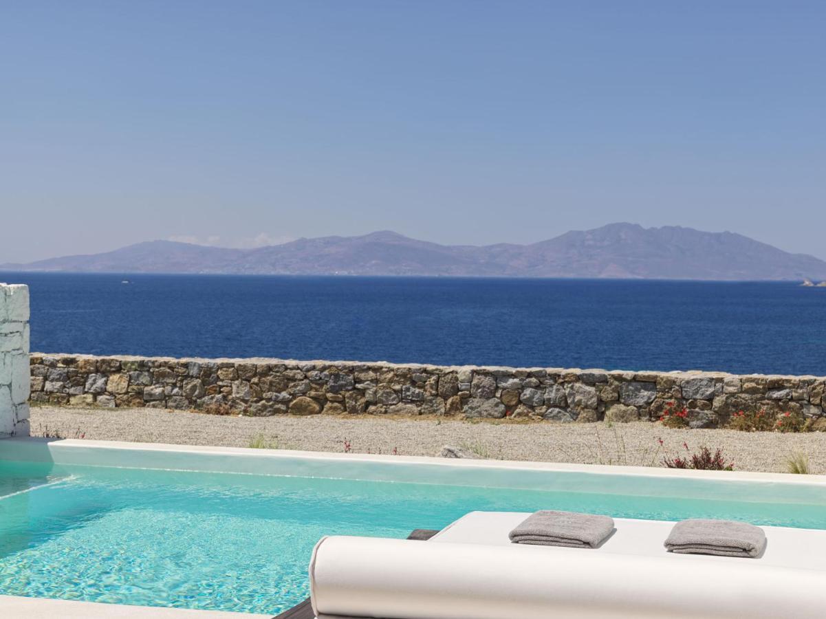 Signature Suite Private Heated Pool Sea View
