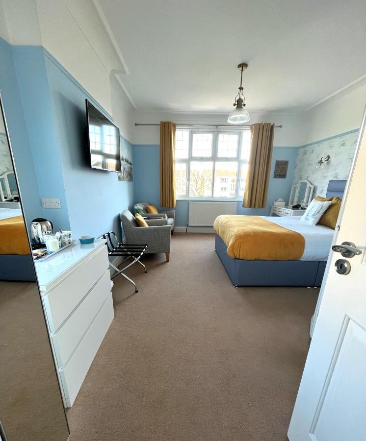 King Room,1205873866:JPEG