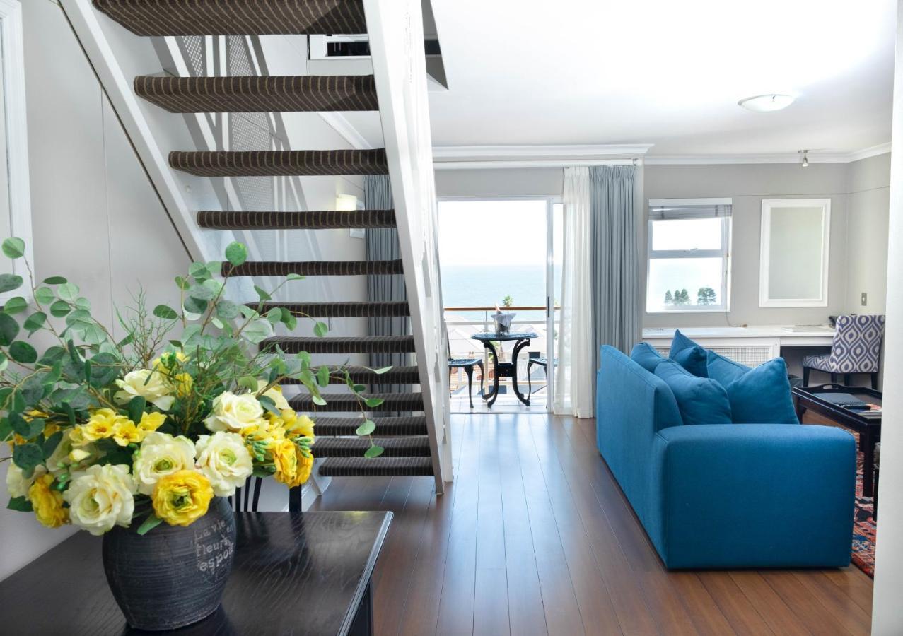 Penthouse Studio,1371769454:JPEG