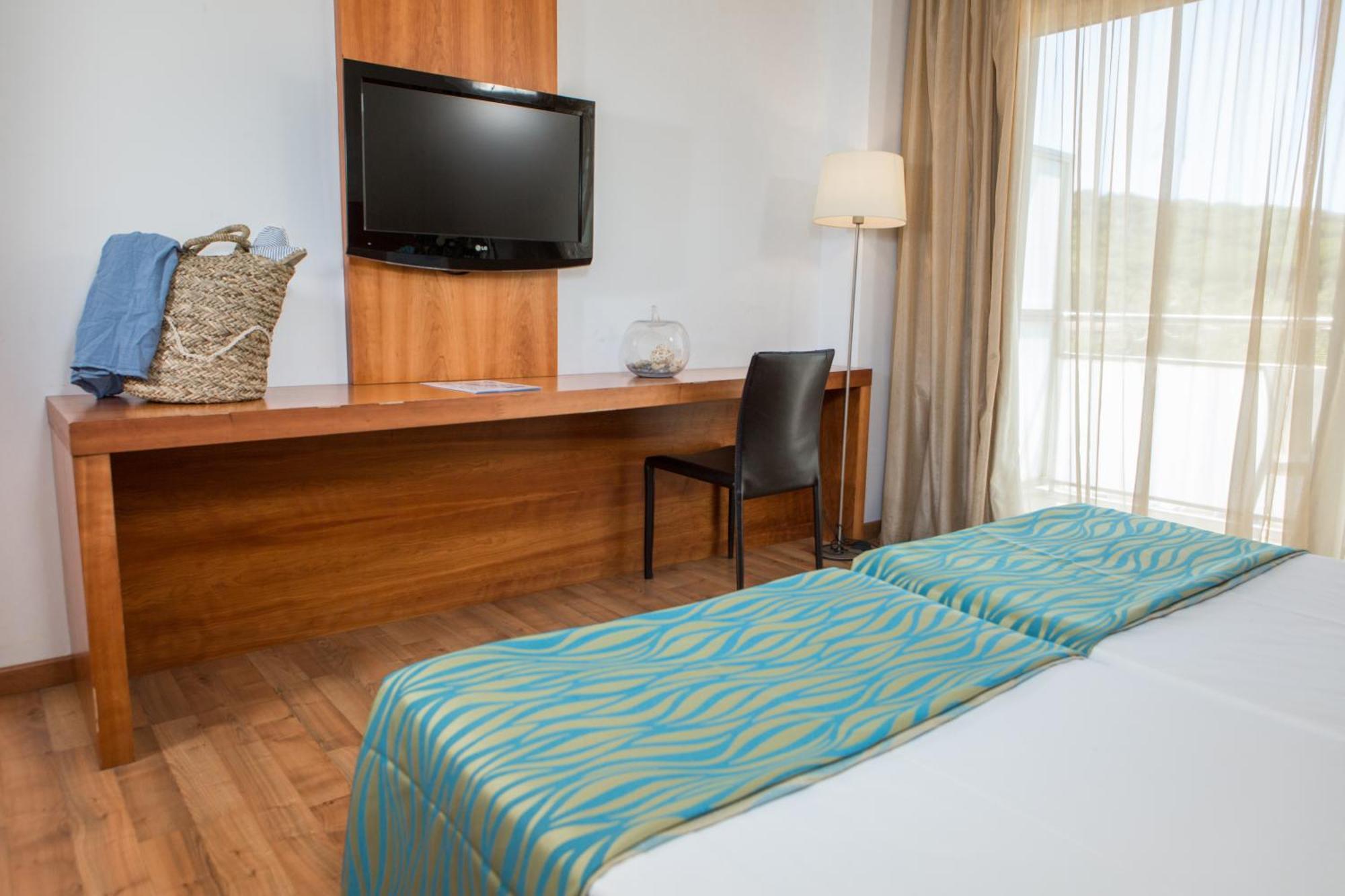 Habitación Triple (3 adultos) - Adaptada para personas con discapacidad