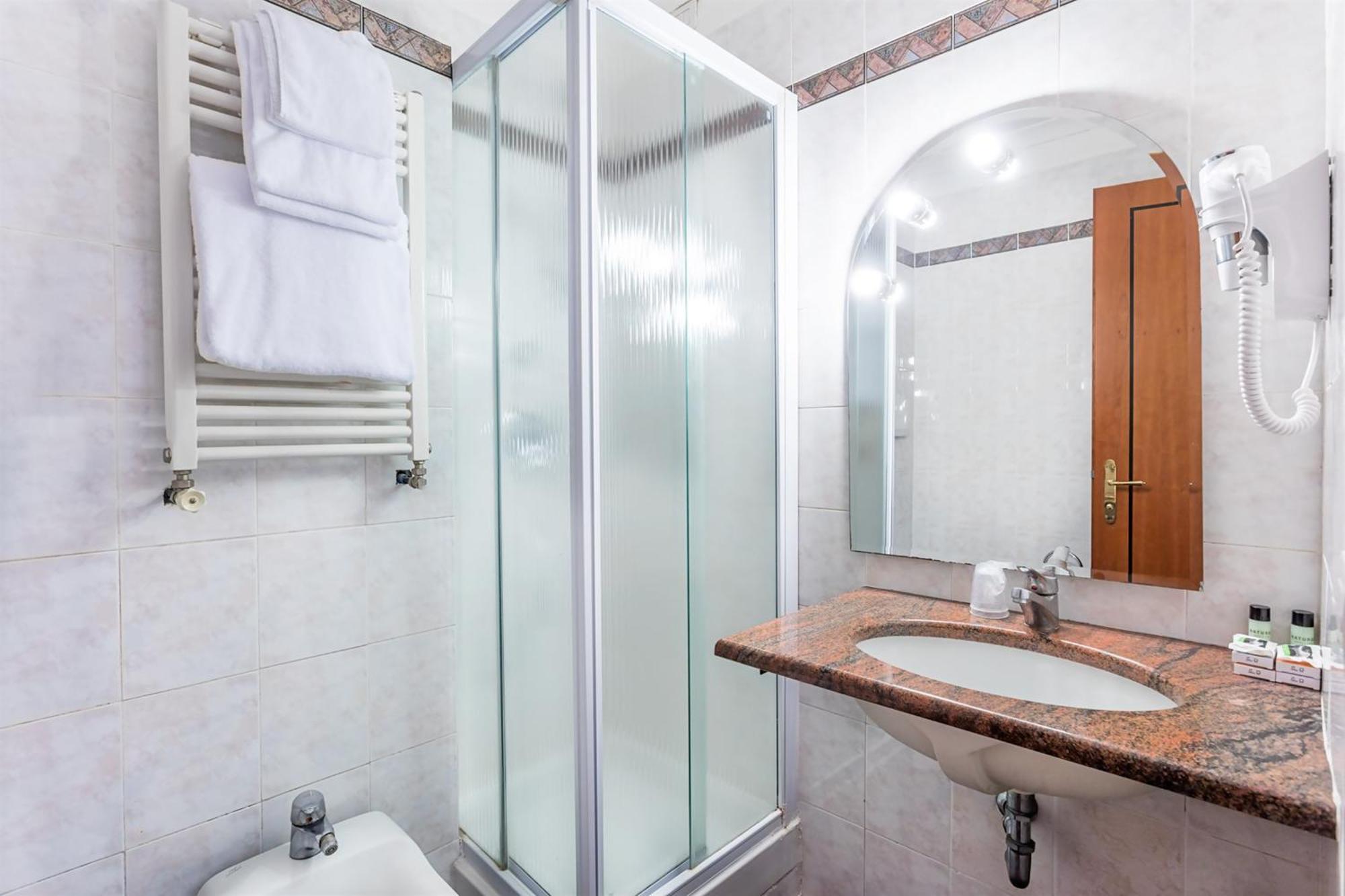Economy Double or Twin Room