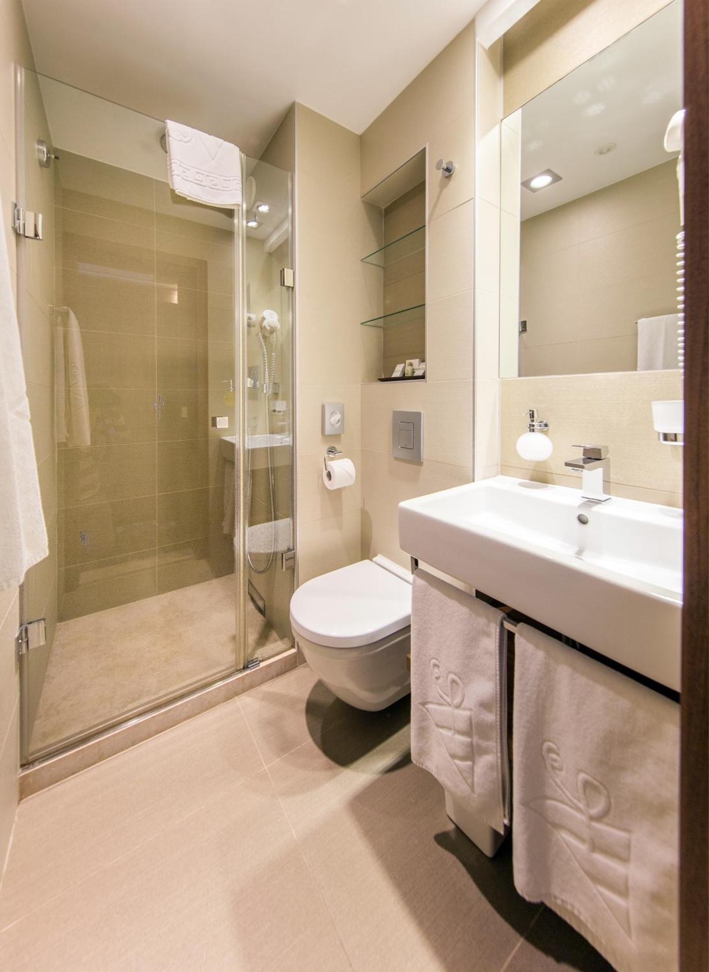 Habitación Doble RiverView con cama supletoria