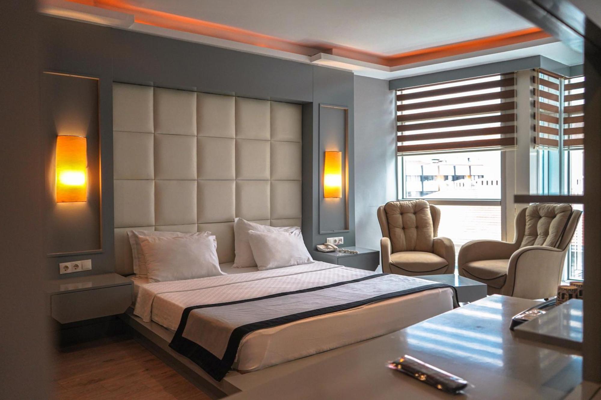 Junior Suite City View