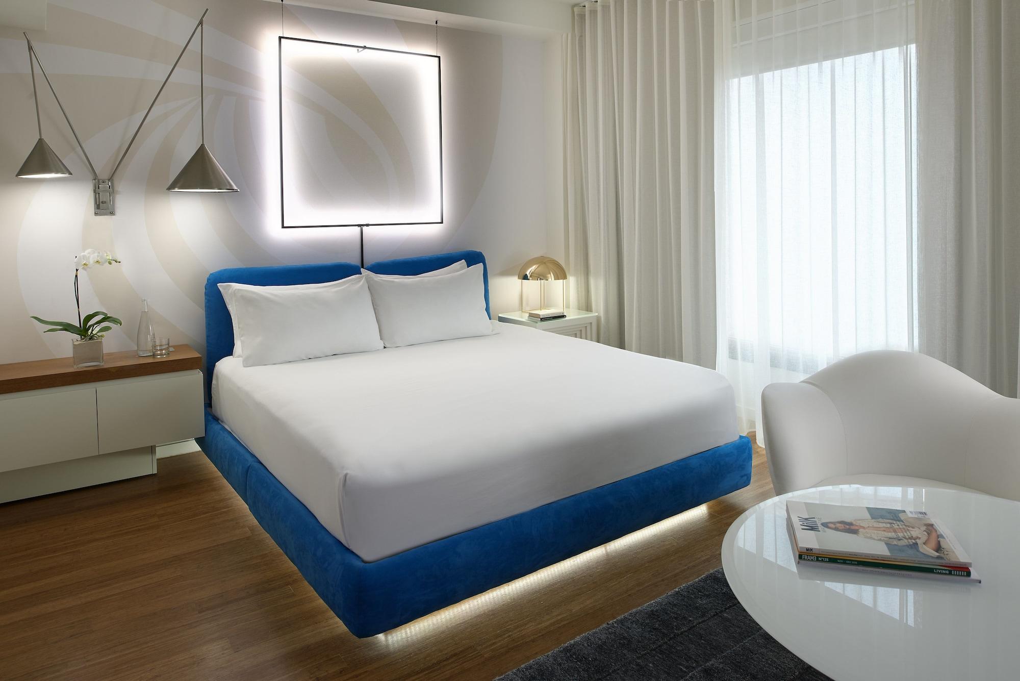 Habitación Superior con balcón - Cama extragrande