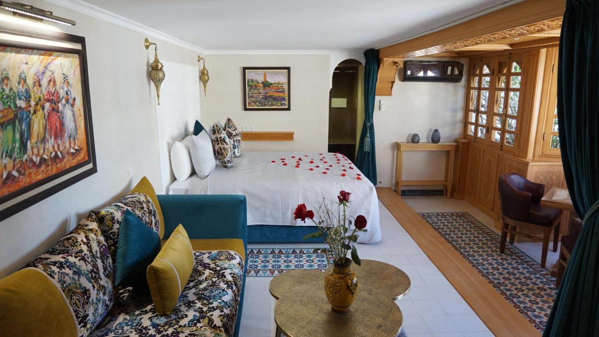 Deluxe Suite