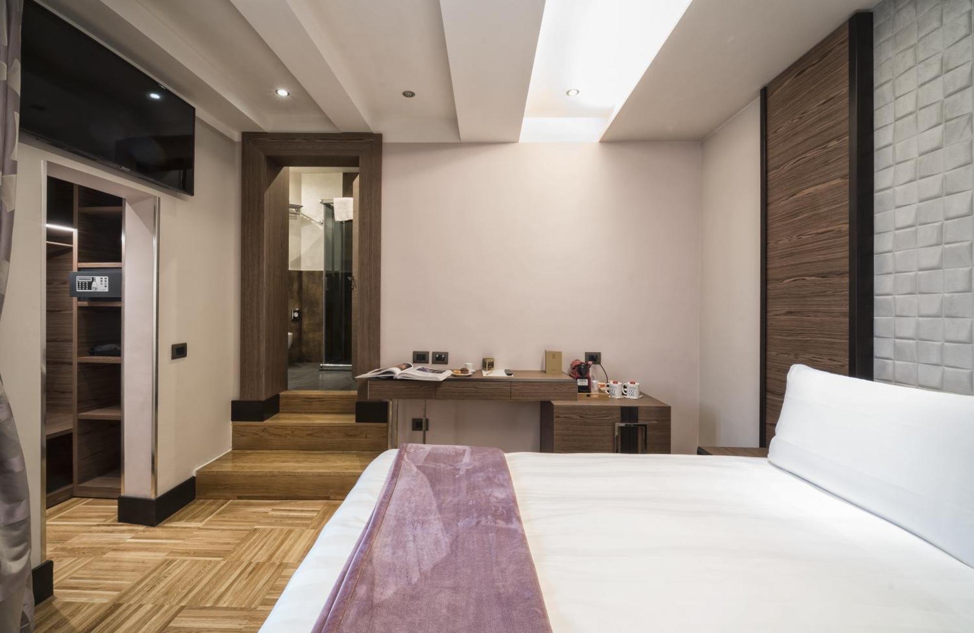 Small Double Room