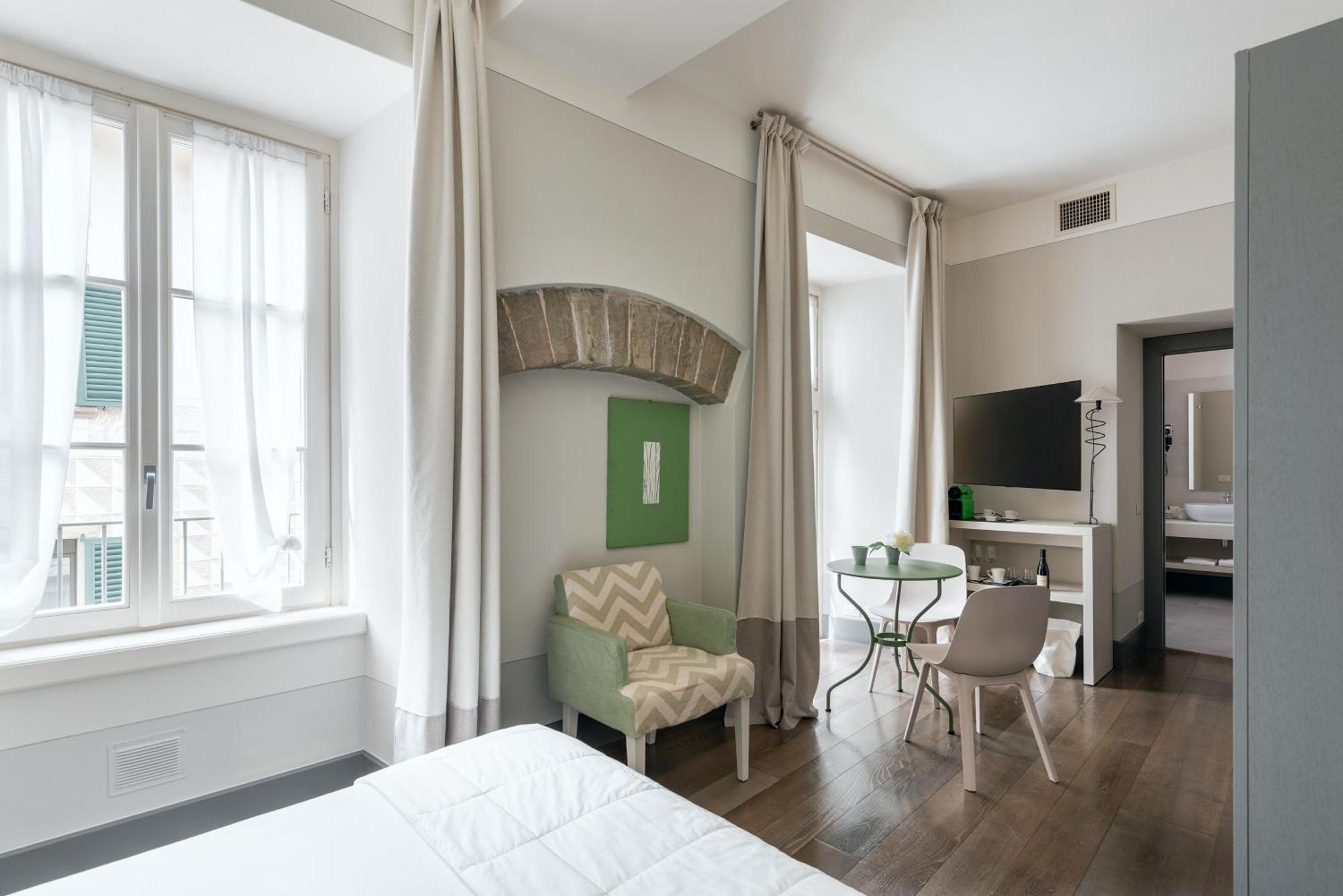Classic Double Room