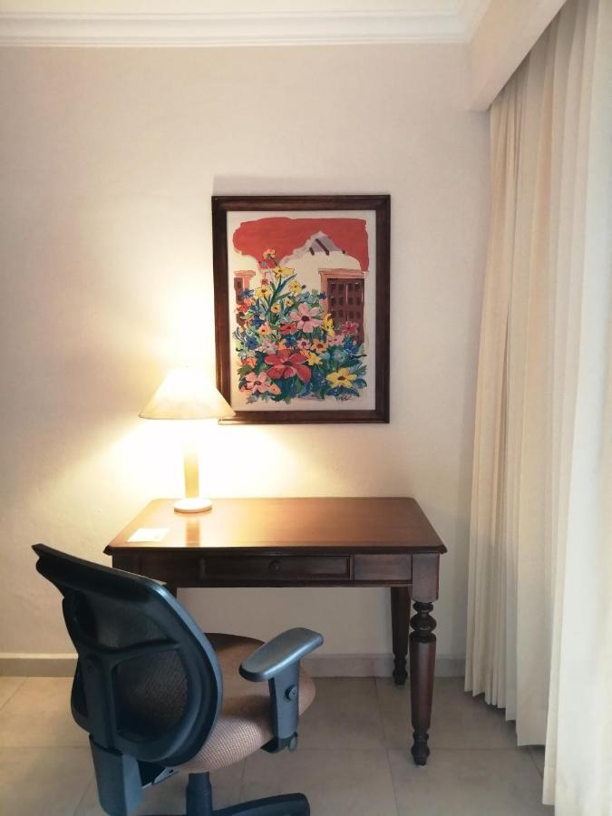 Standard Room,1225566278:JPEG