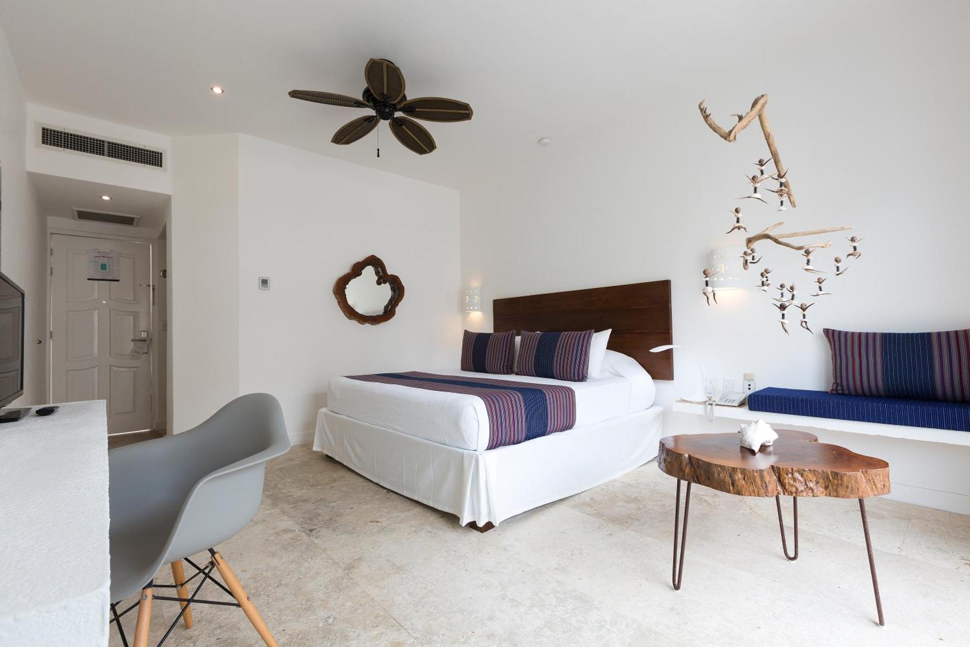Double Room Terrace City View