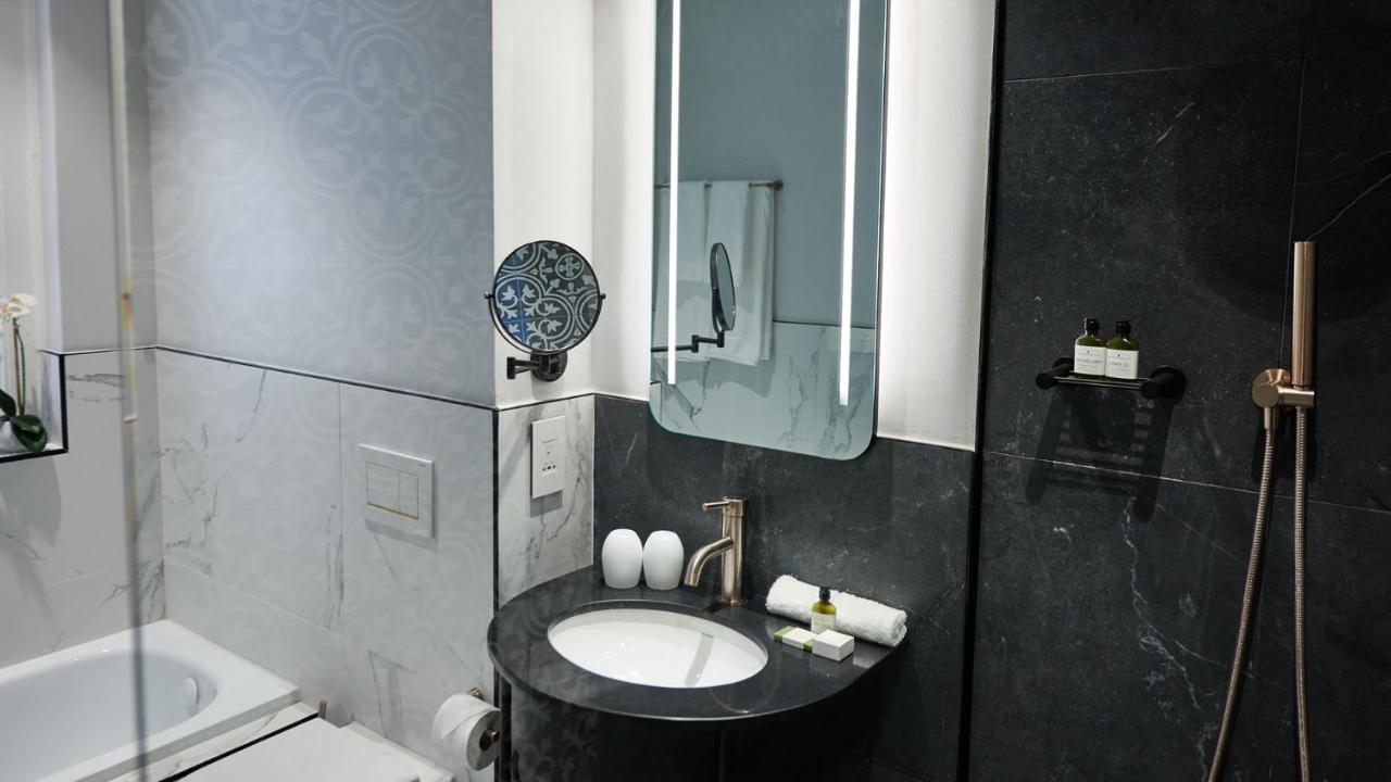 Junior Suite,1232836289:JPEG