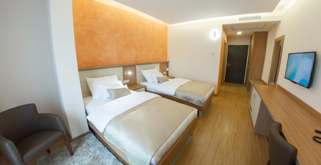 Twin Room,124534032:JPEG