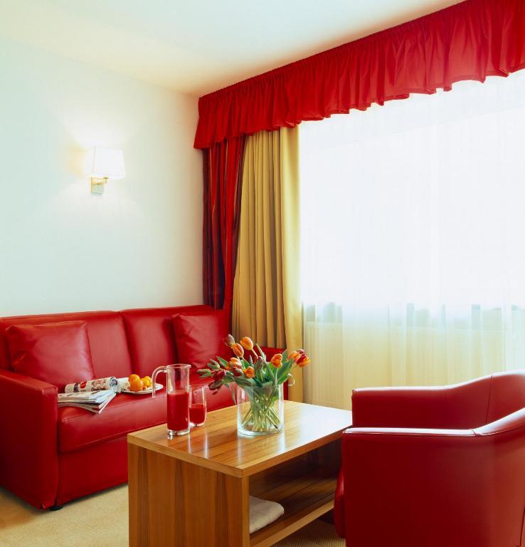 Deluxe Double or Twin Room,12405414:JPEG