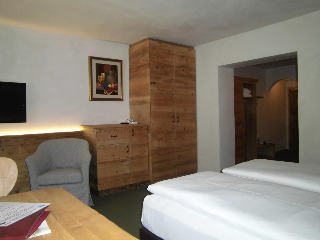 Suite (2 Adults)