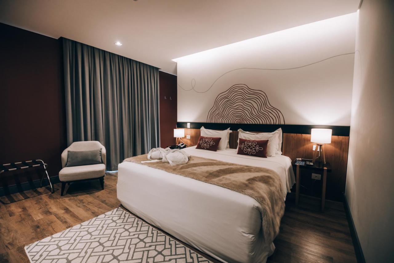 Premium Double Room,1243667110:JPEG