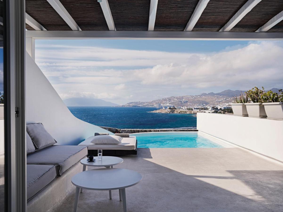 Executive Suite Private Heated Pool Sea View