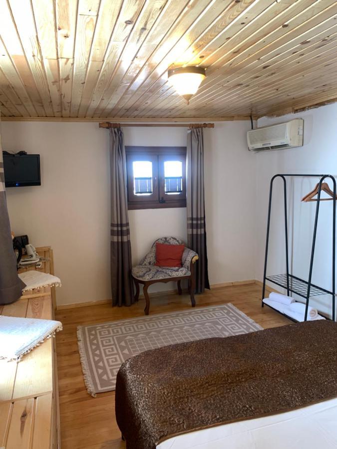 Habitación Doble Deluxe con vistas laterales al mar