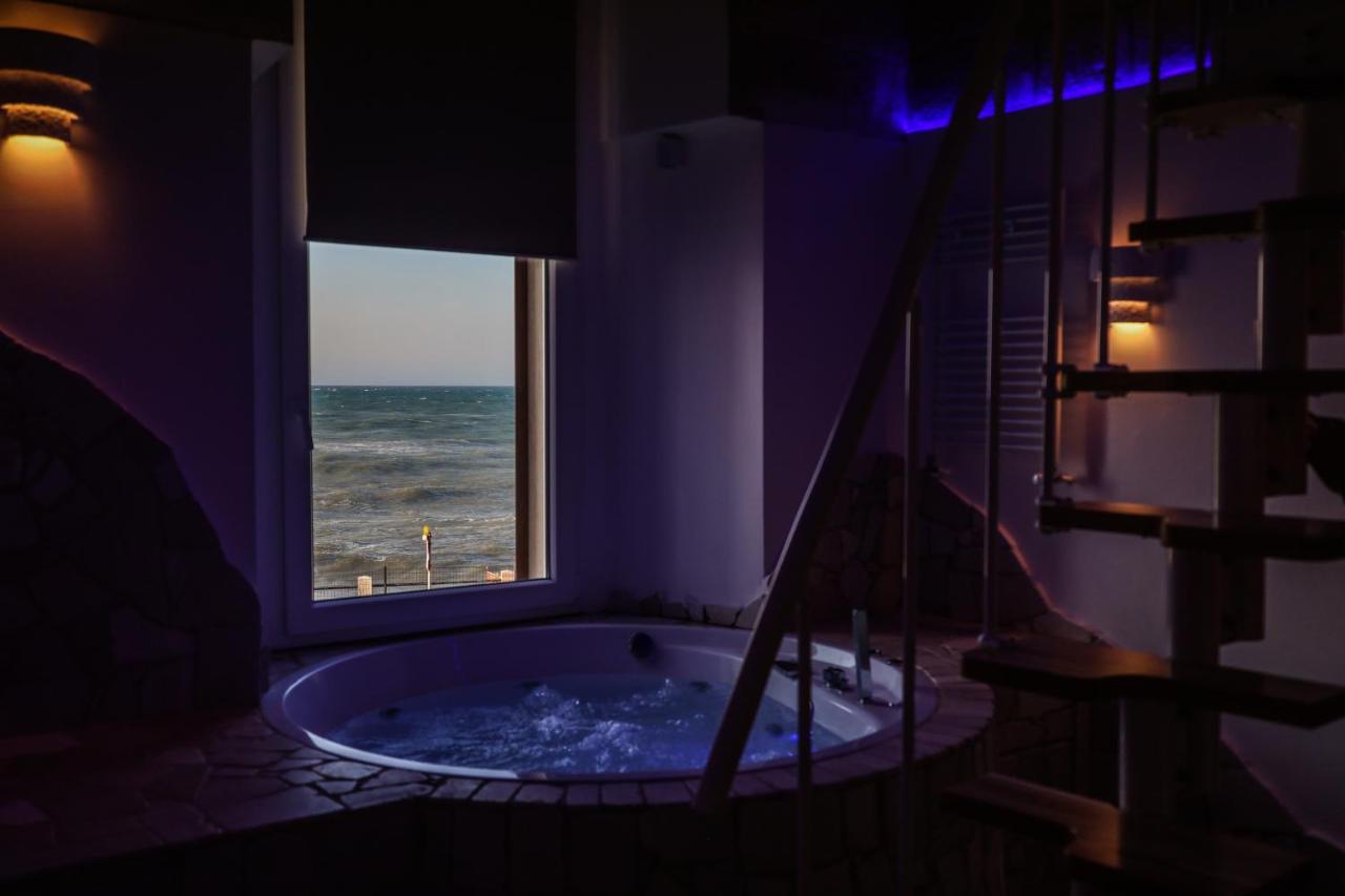 King Room with Spa Bath,1262838514:JPEG