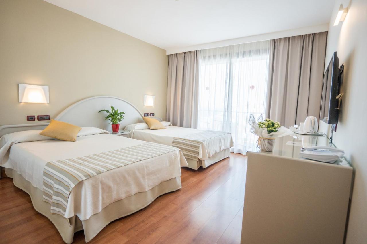 Chambre Familiale (2 Adultes et 2 Enfants)