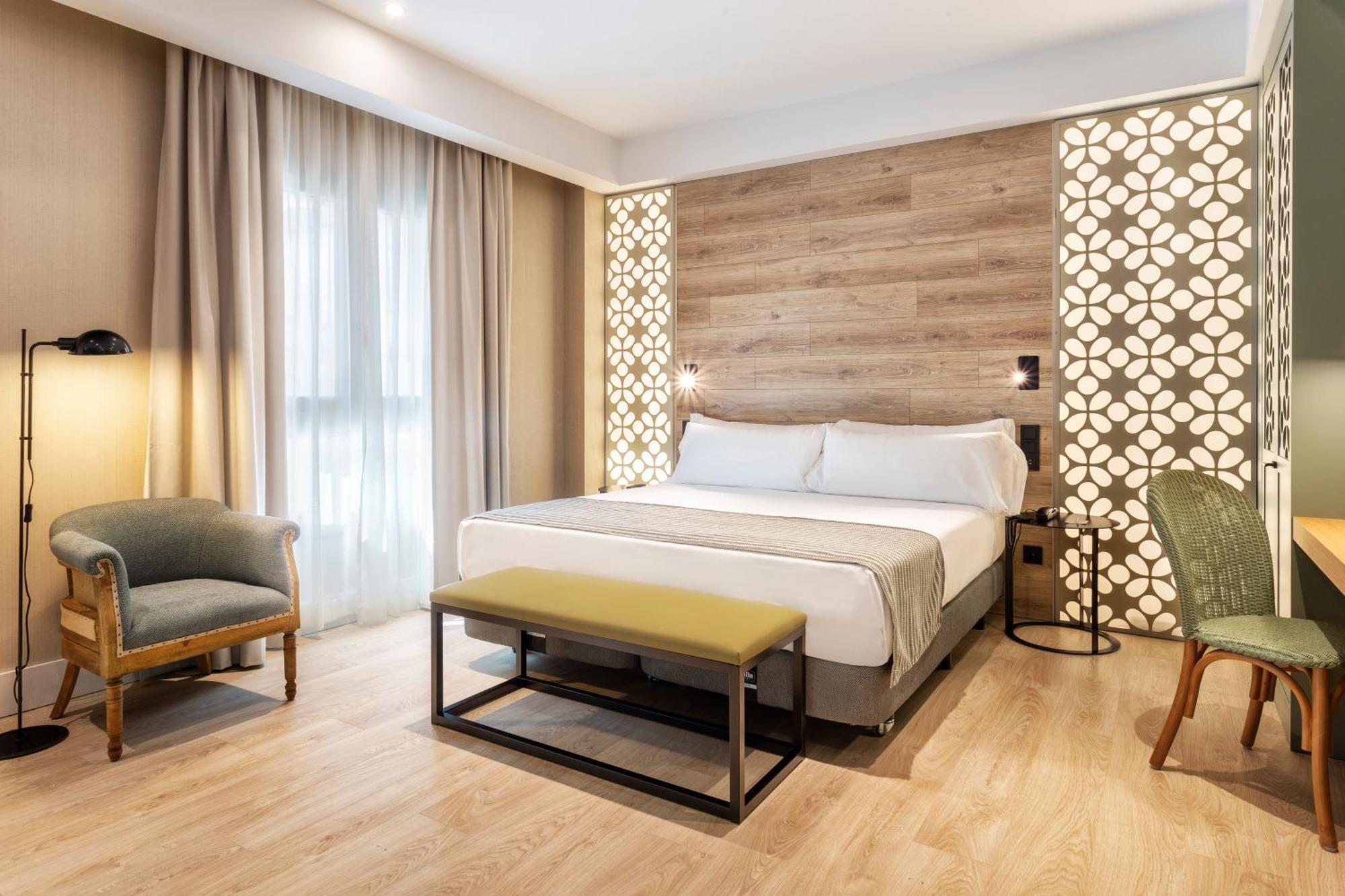 Deluxe Double or Twin Room Spa Access,1207669525:JPEG
