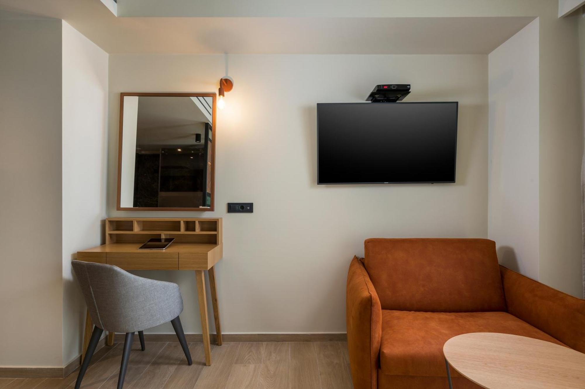 Triple Room City View