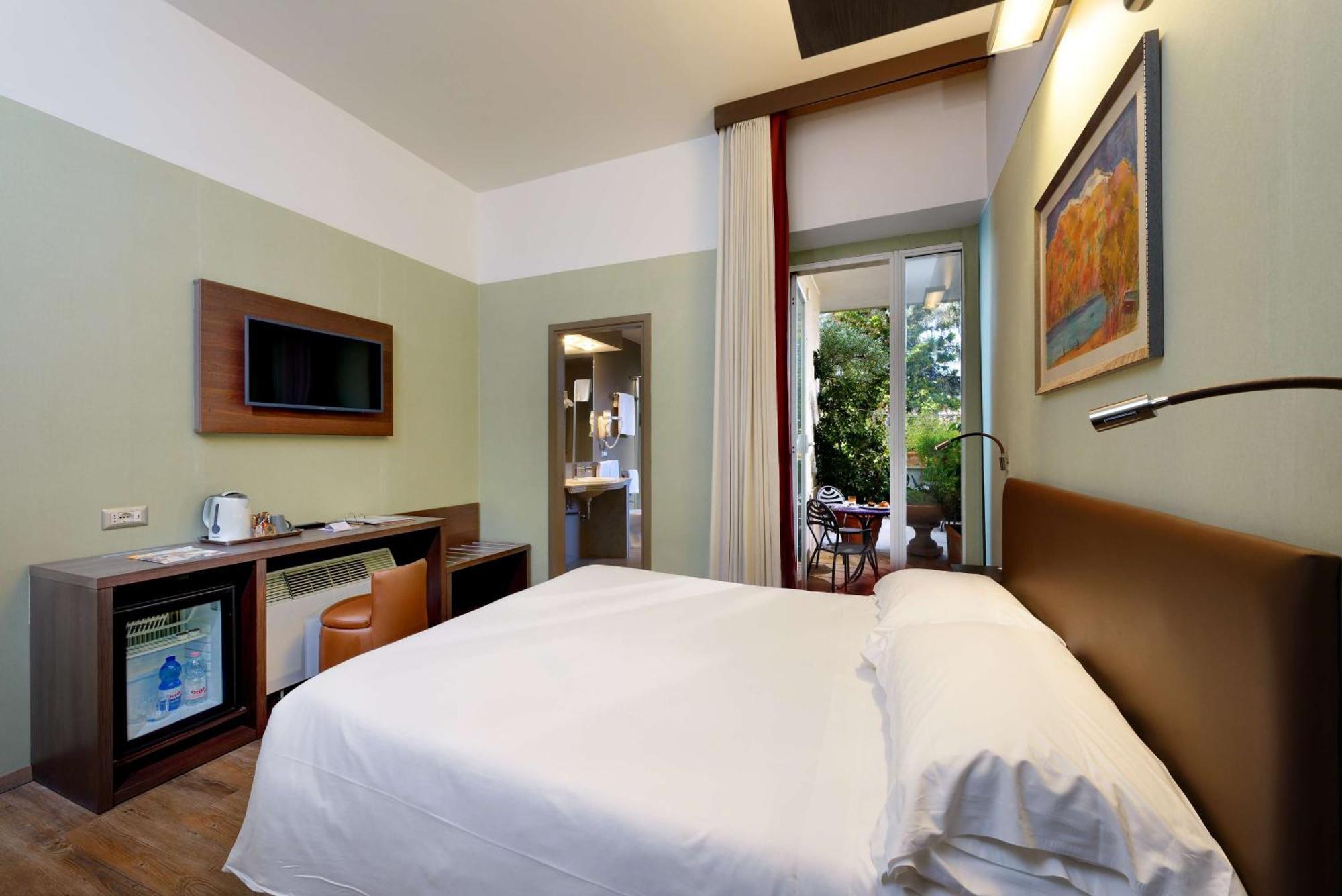 Quarto Clássico com Cama King-size