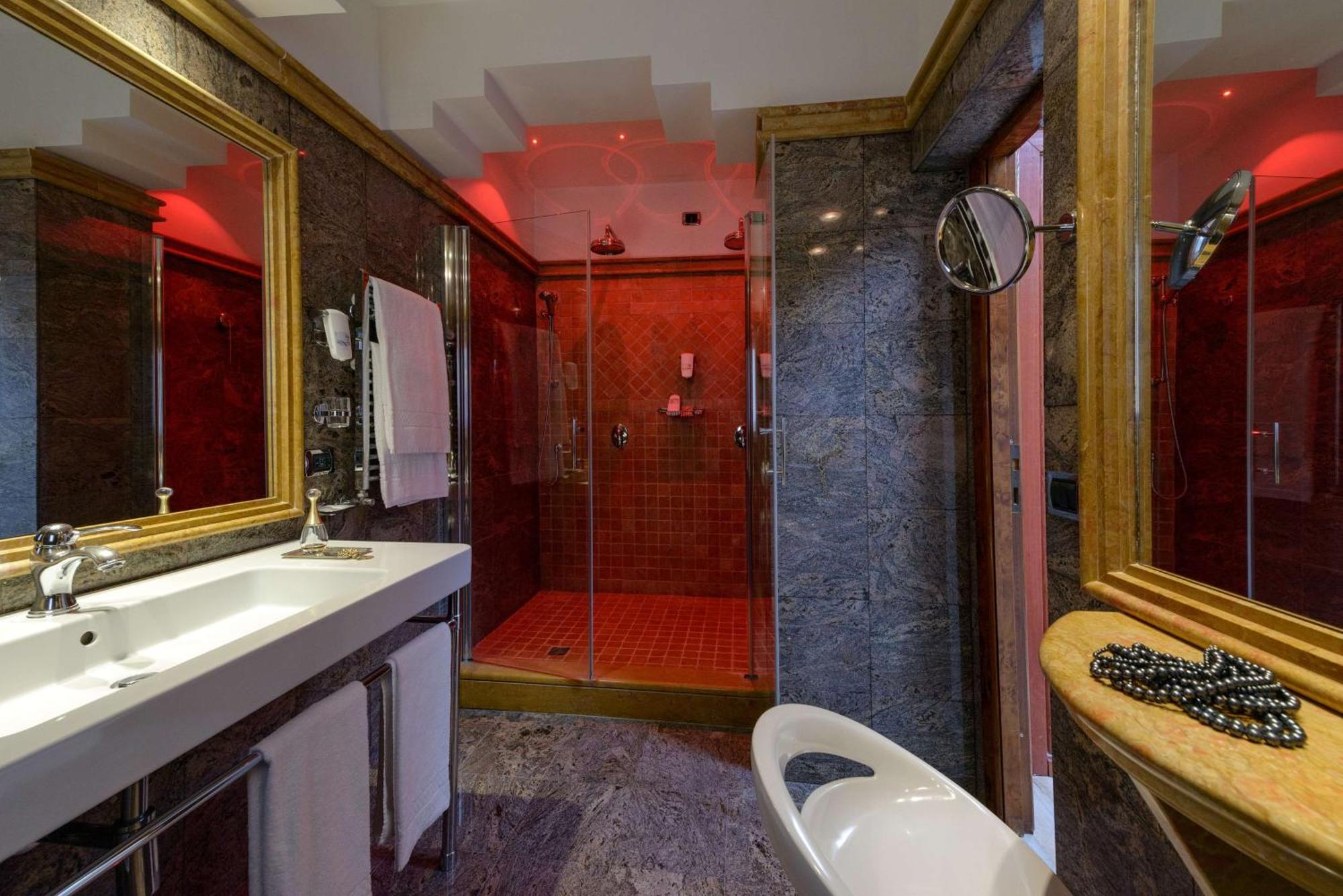 Quarto Superior com 2 Camas de Solteiro