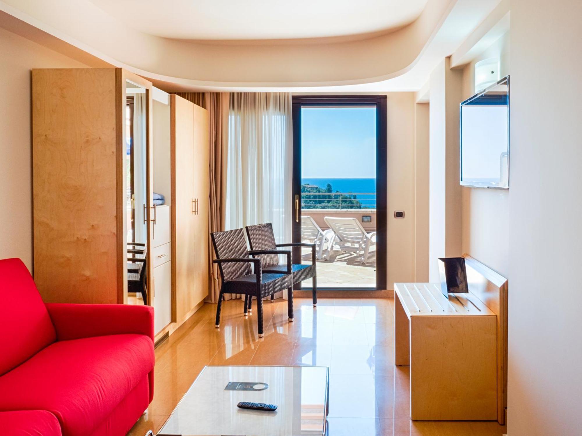 Family Room Sea View