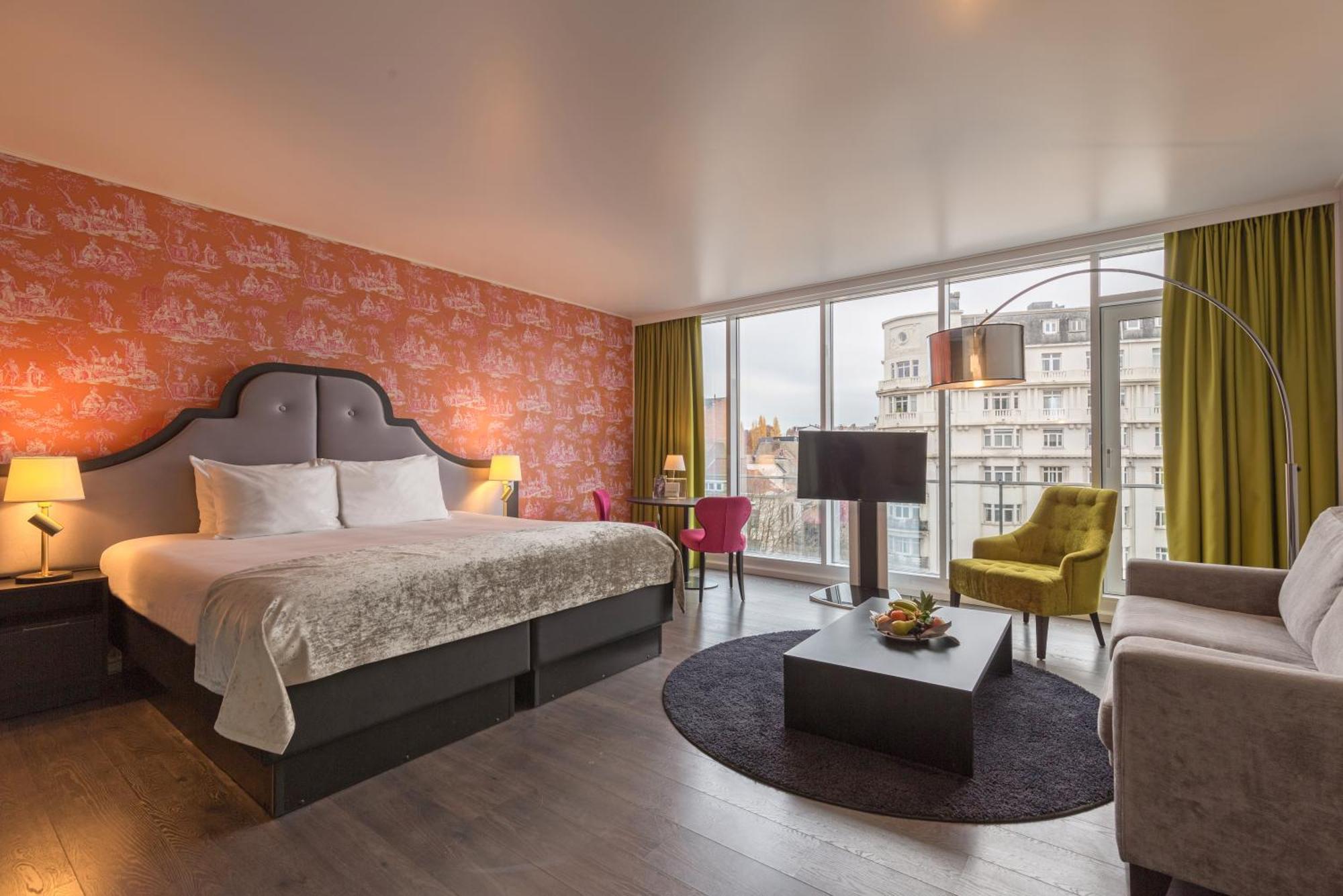 Superior Room,1535704690:JPEG